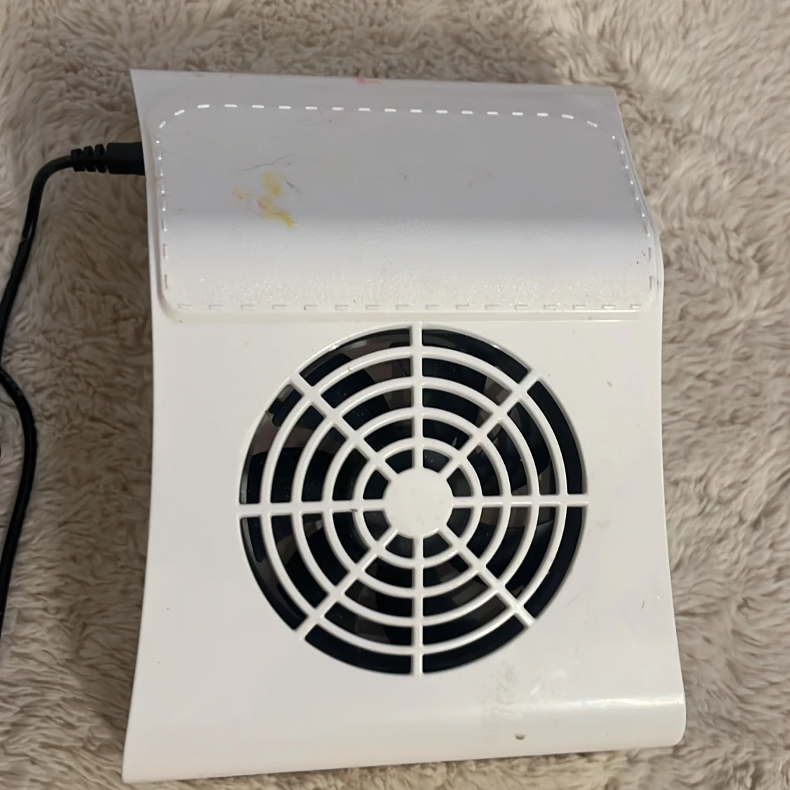 Elektrisk dammsugare för naglar - 1