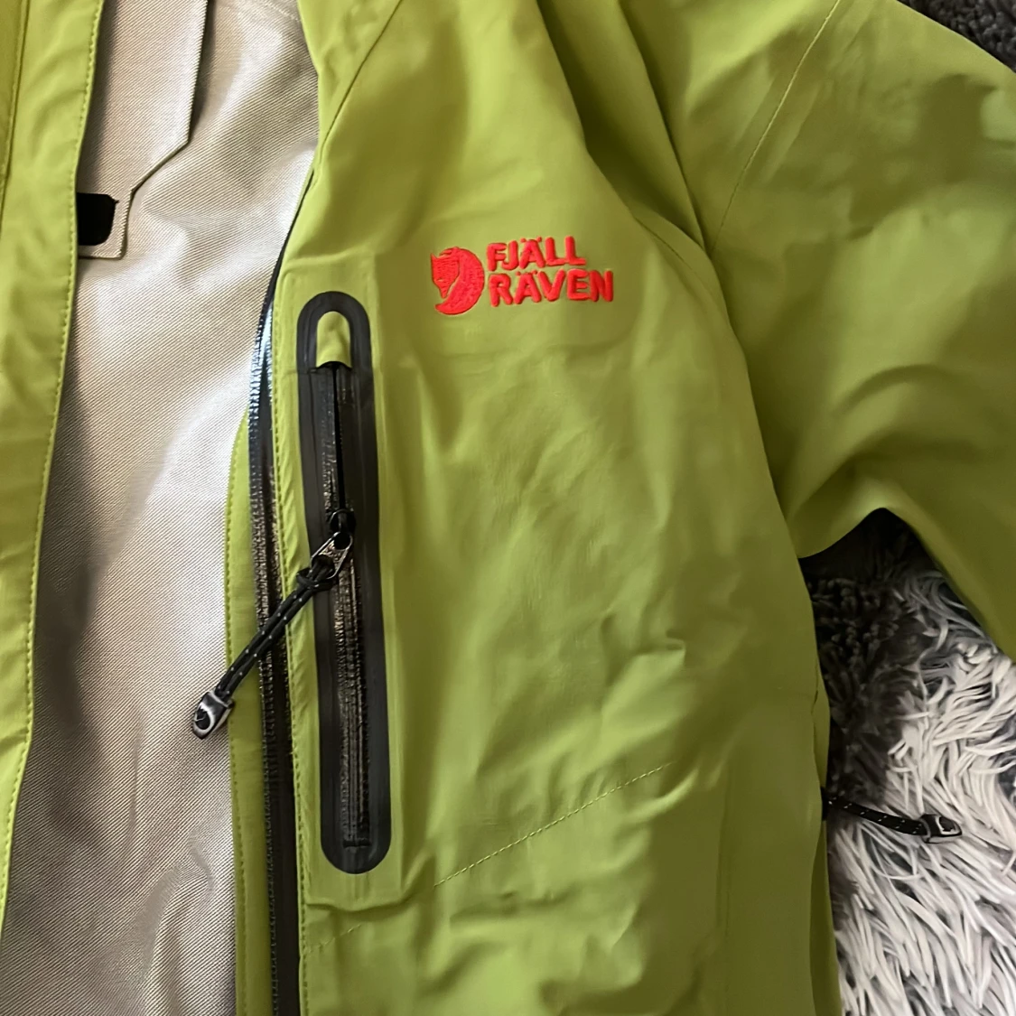 Vindjacka från Fjällräven - 1