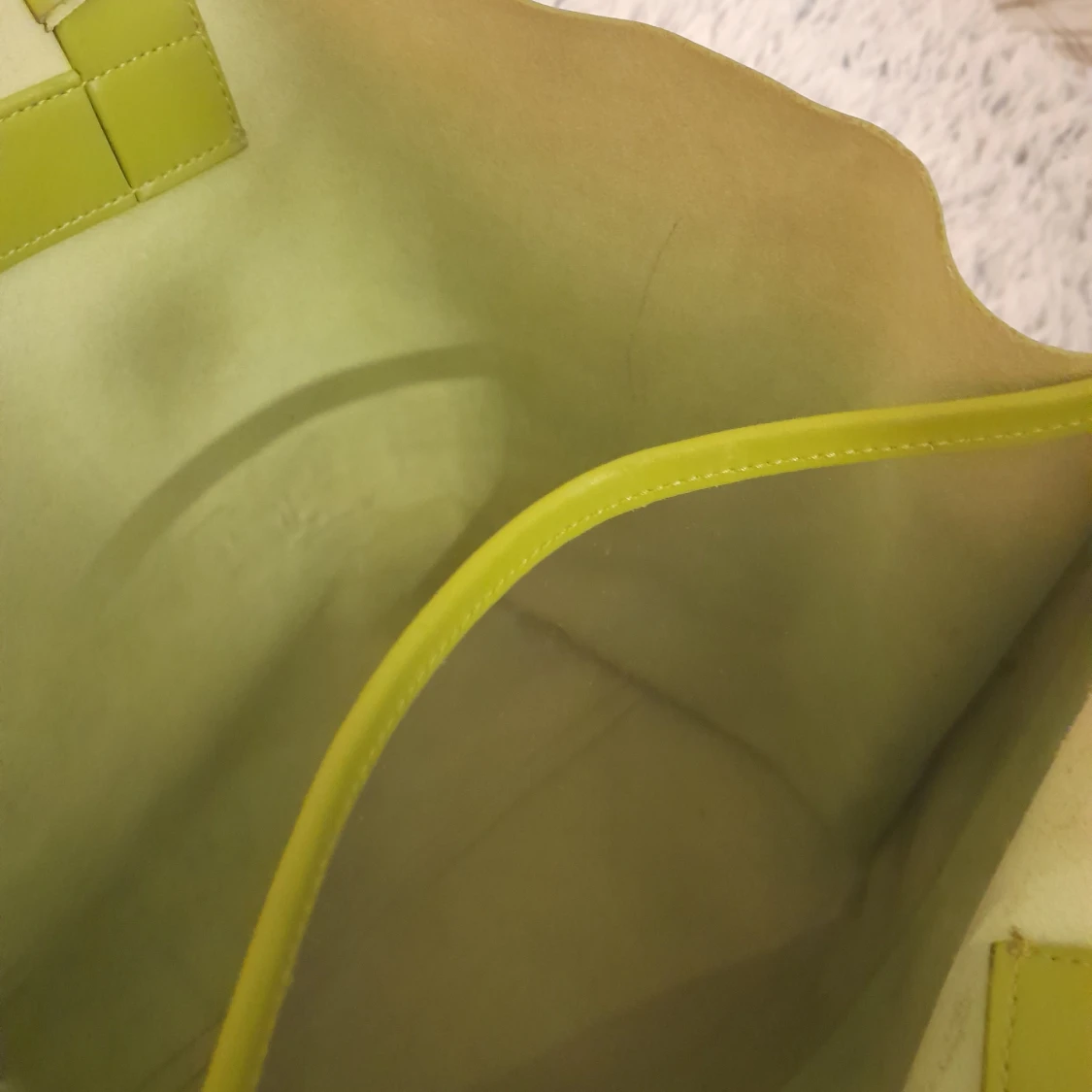 Grön shoppingväska från Furla - 4