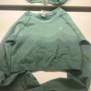 Gymshark träningstopp - Snygg träningströja från gymshark.