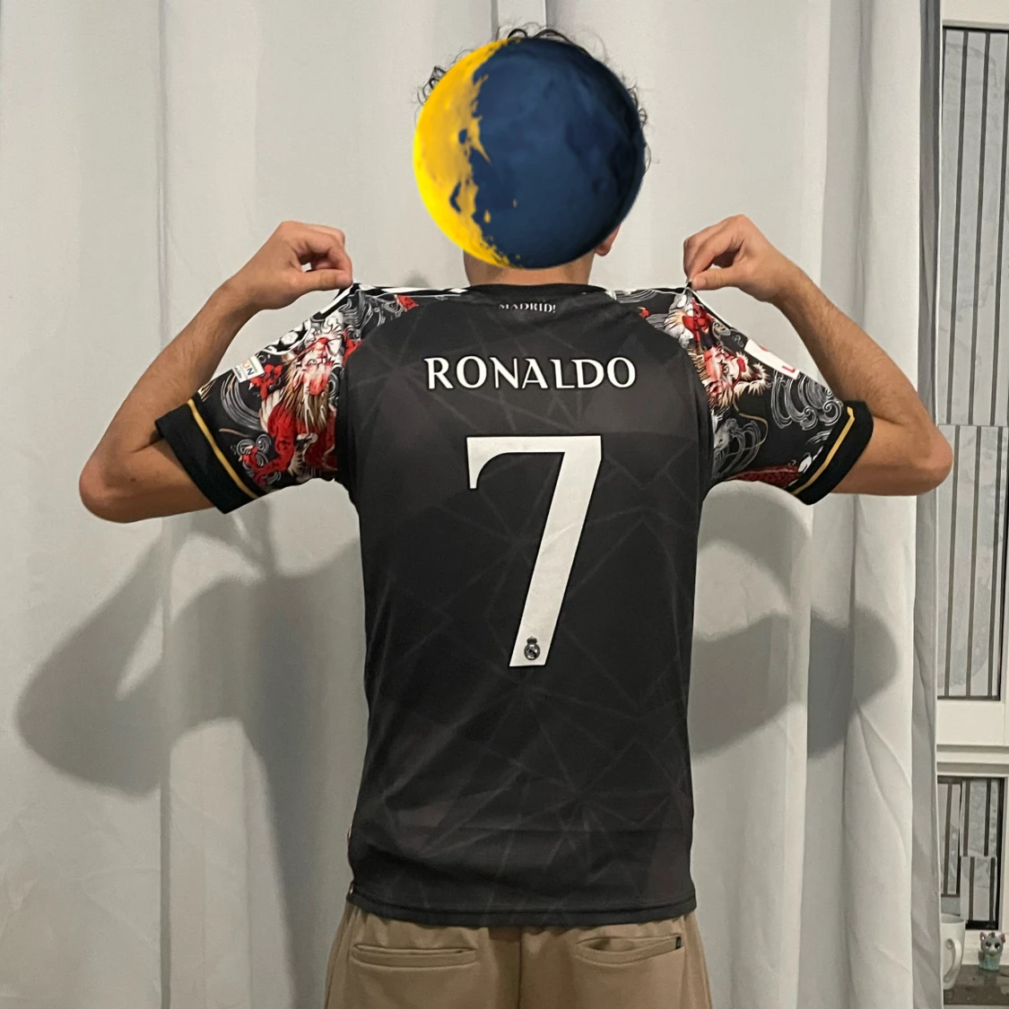 Real Madrid Ronaldo 7 svart draktröja - 1