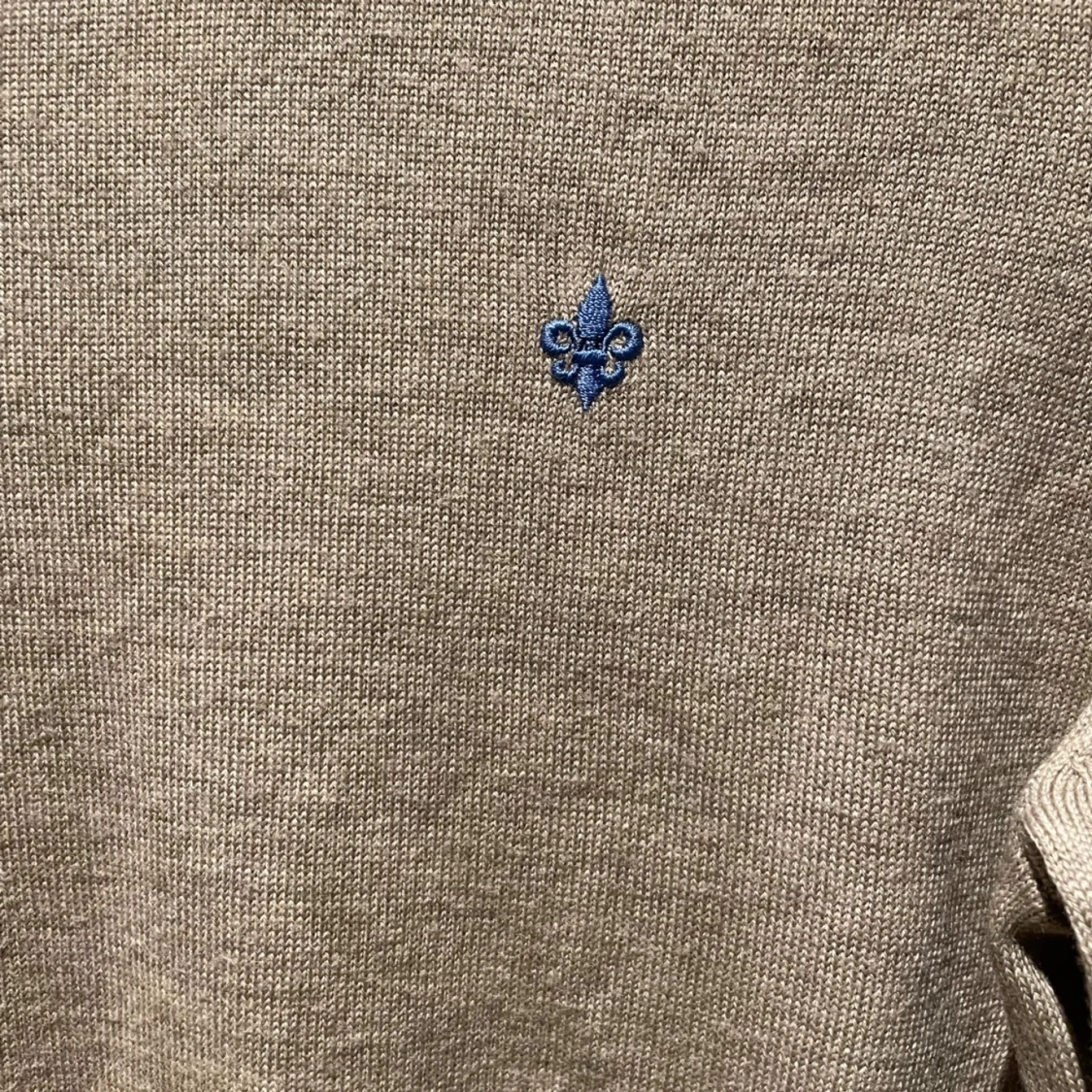 Beige tröja i merinoull från Morris - 1