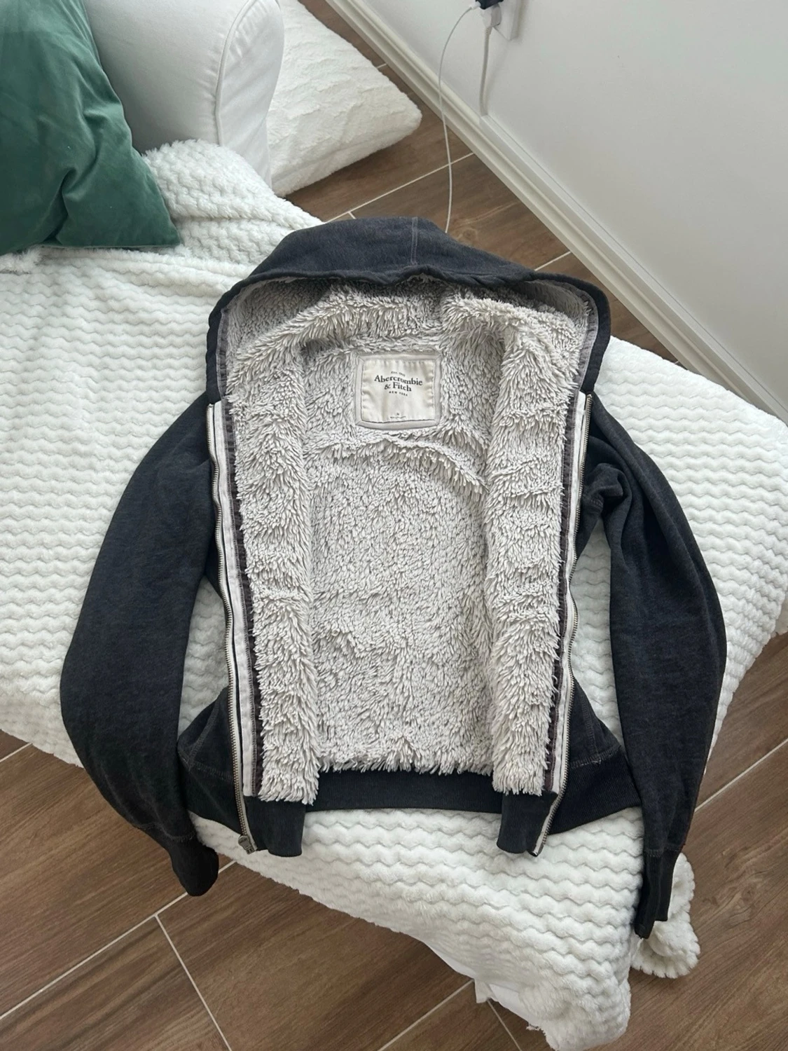 Abercrombie & fitch zip med foder  - 4