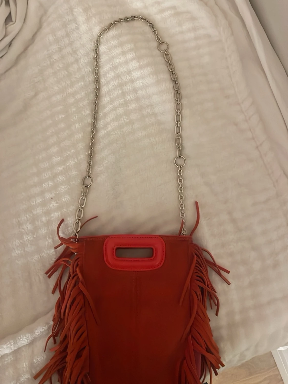 Orange axelväska med fransar från Maje - 2