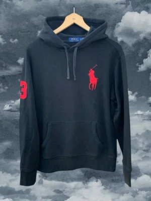 Ralph lauren big pony  - Ralph lauren hoodie i modellen ”Big pony” storlek S skick 8/10