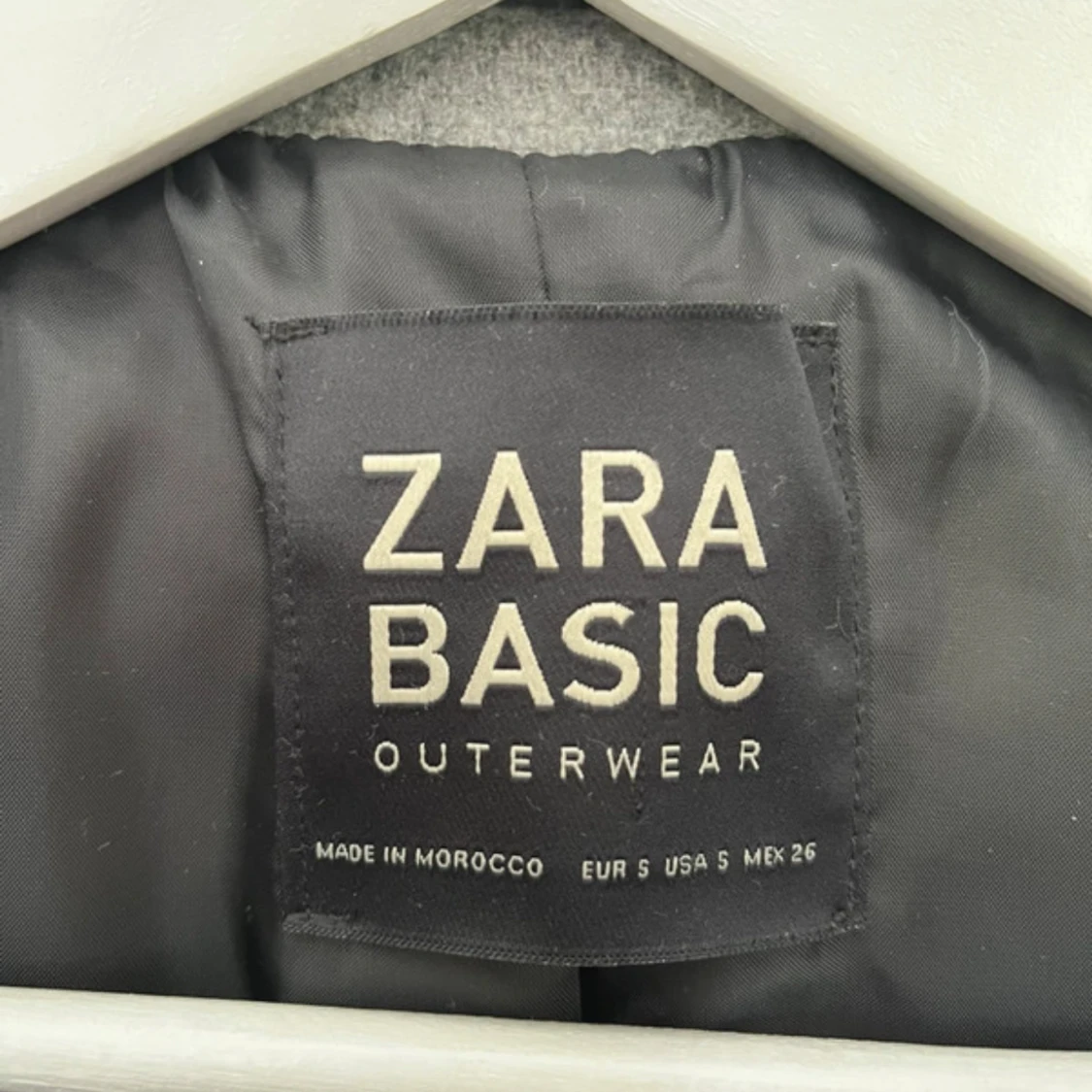 Grå kappa från Zara  - 4