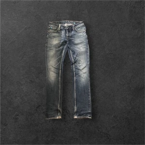 Japan Rags Jeans - Otroligt feta Jeans från det japanska märket Japan rags. Feta selvedge detaljer. Storlek 28/32 men dom sitter som 30/32. Gammal model från tidigt 2000-tal men fortfarande bra skick