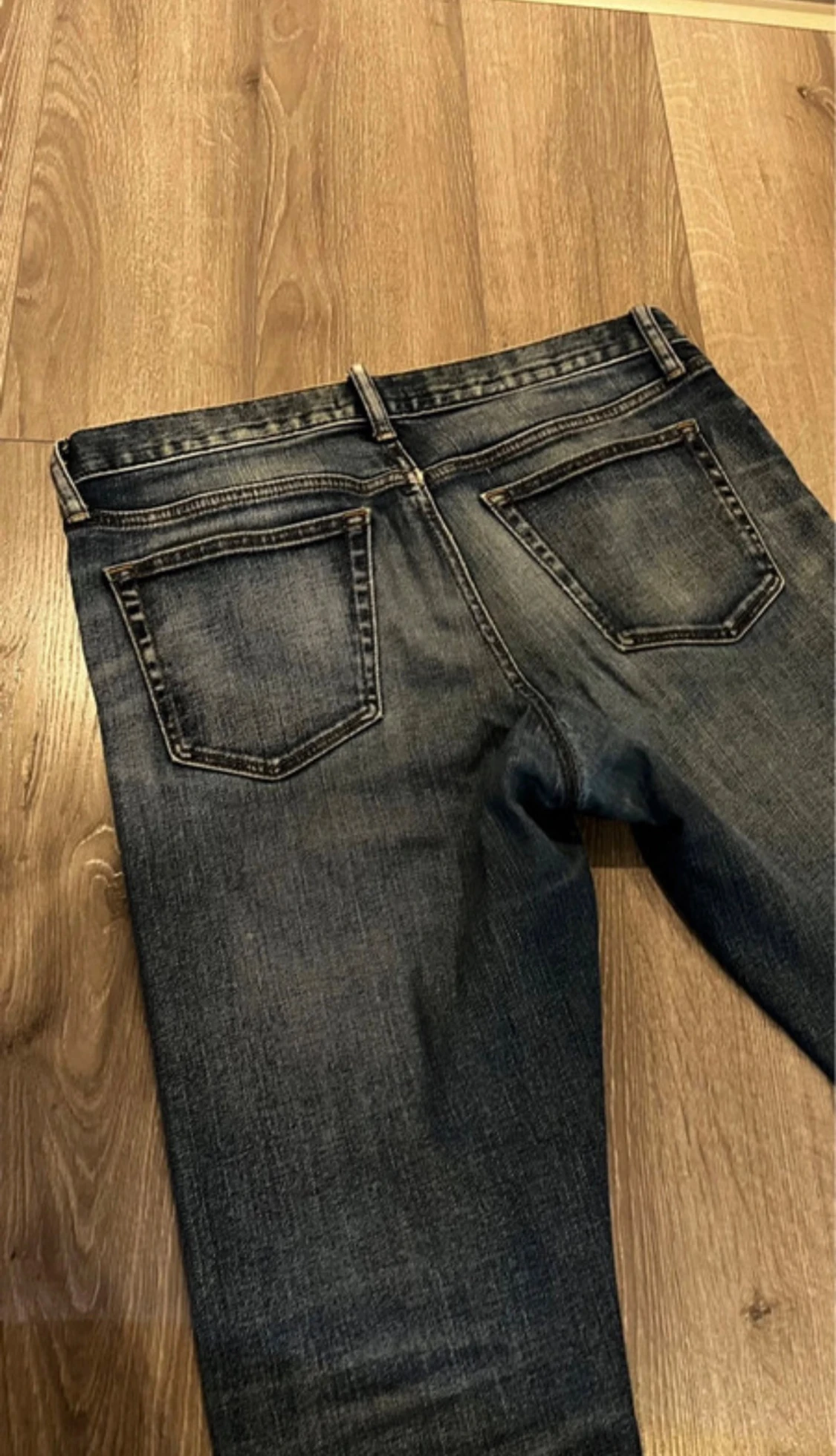 Uniqlo Faded Jeans 32/34 - 5