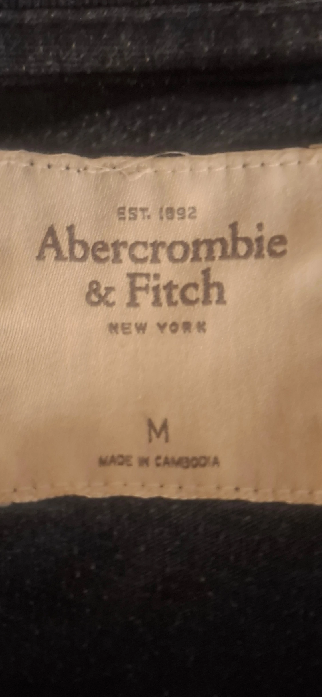 Mörkblå t-shirt Abercrombie & Fitch - 1