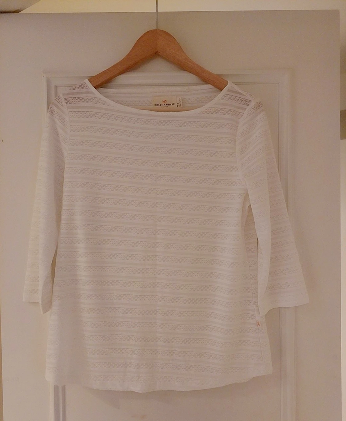 Vit blus med spets från Holly & Whyte