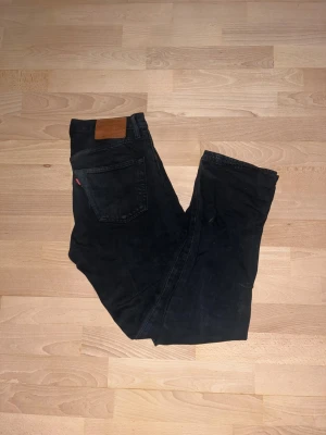 Levis 501 jeans  - Ett par jeans från Levis, modell 501, storlek 30/32. 8/10 i skick och pris t kan diskuteras.