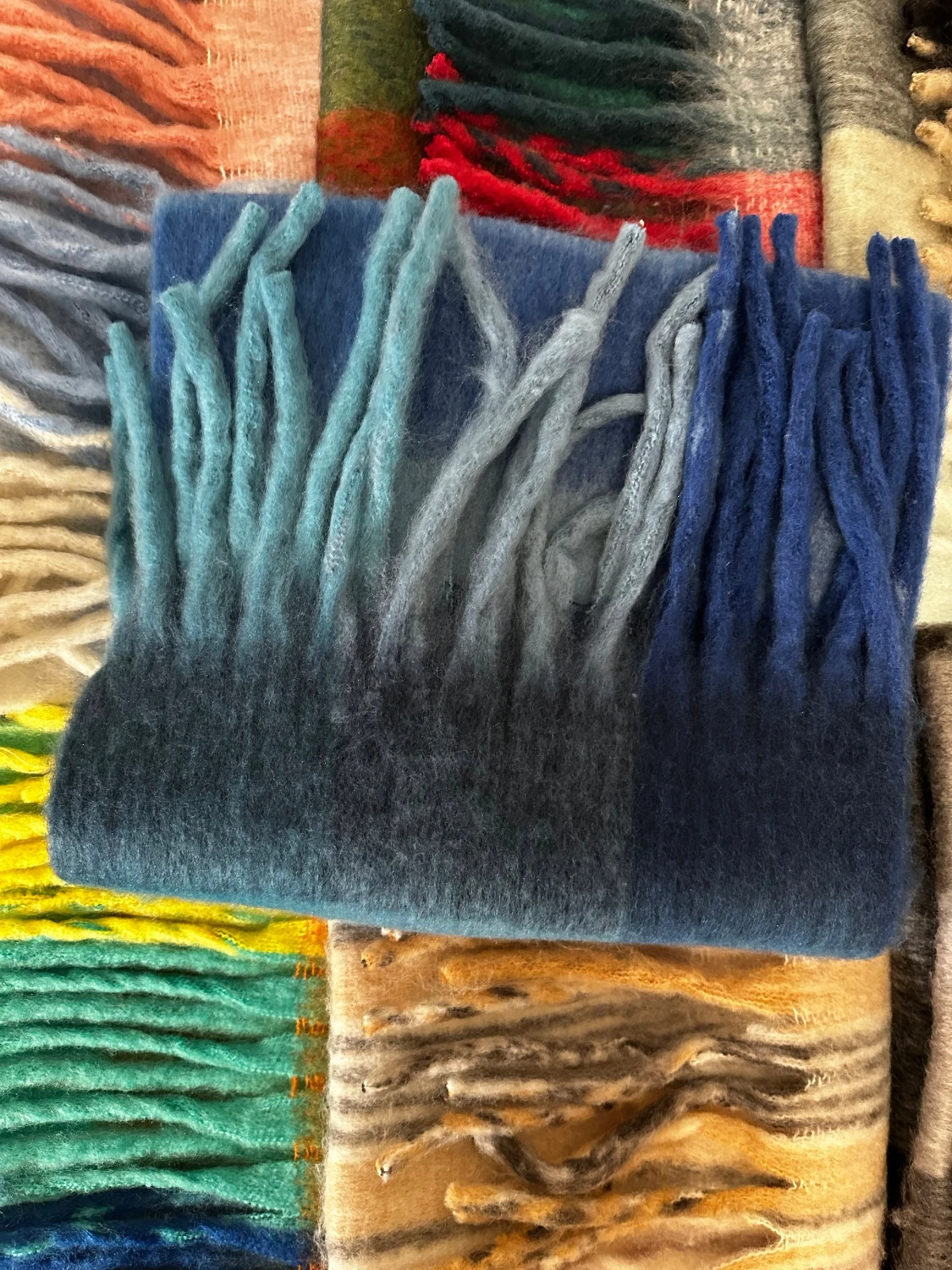 Rutig cashmere halsduk 