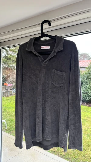 ORLEBAR BROWN - Tröjan endast använd 2 gånger, köp på Care of Carl för 1299kr, bara o skriva vid frågor!