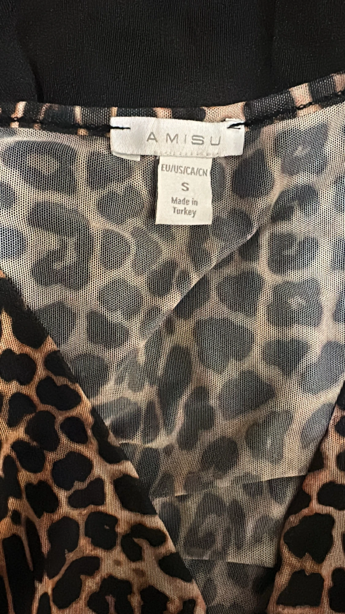 Leopardmönstrad mesh bodysuit från Amisu - 2