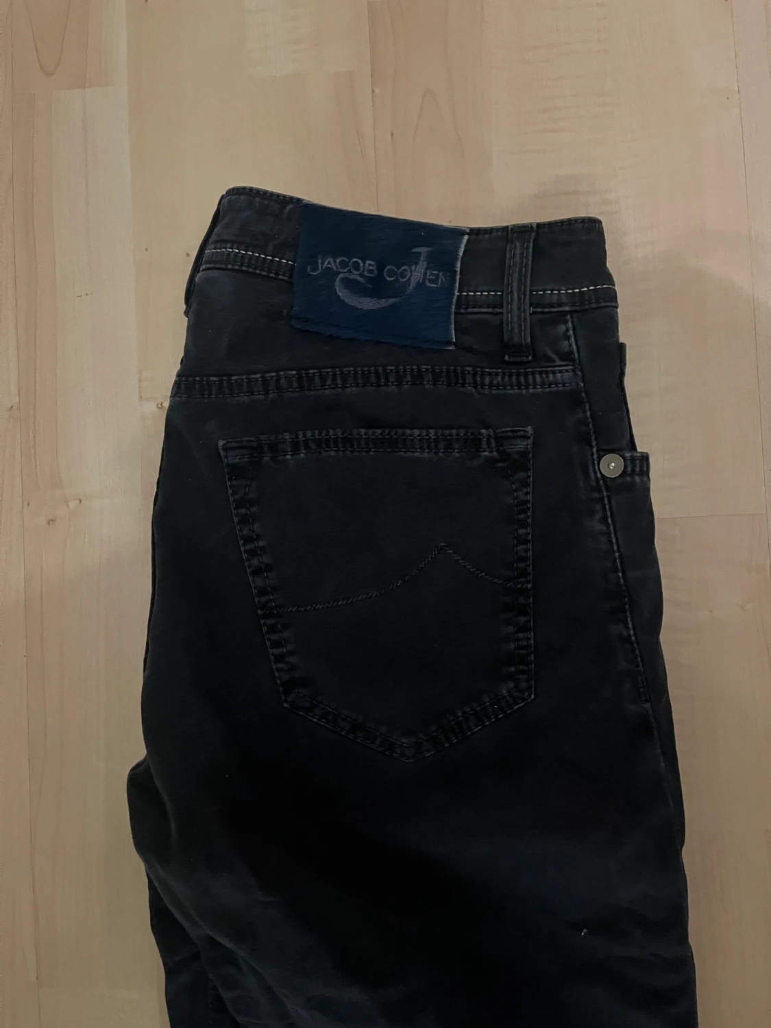 Svarta jeans från Jacob Cohen