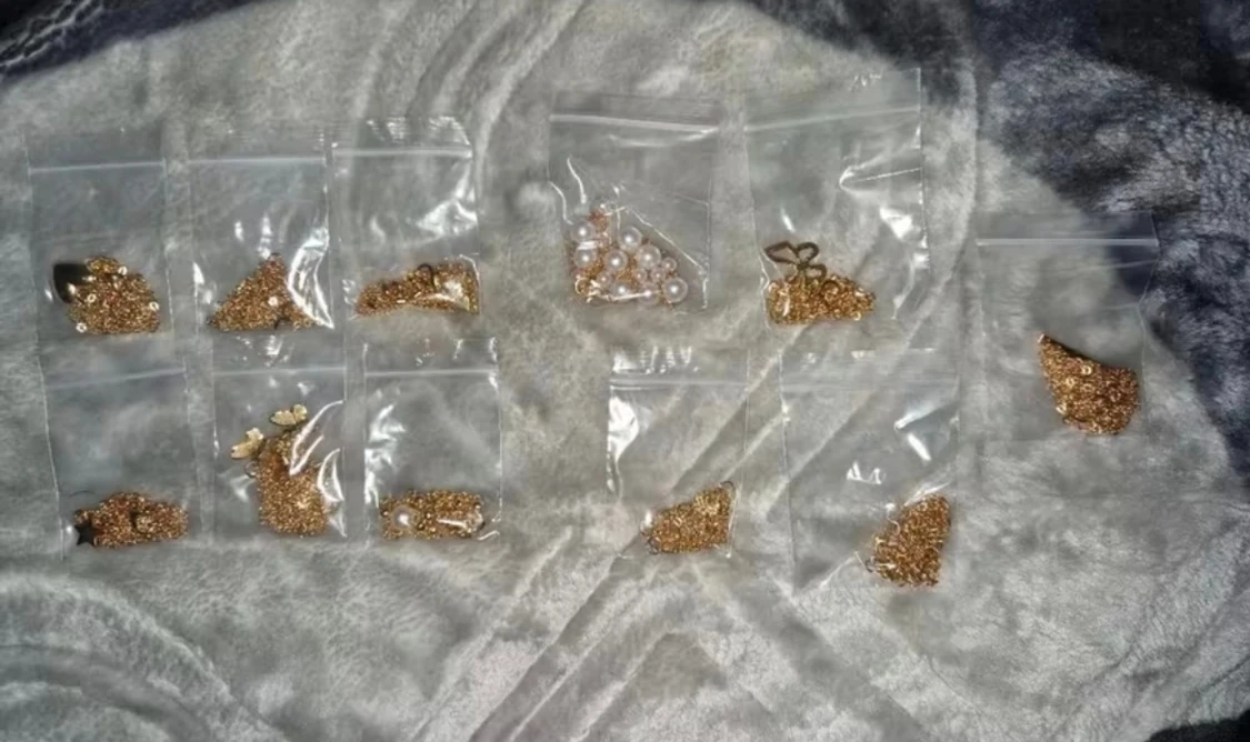 Necklace - Set of 11 different styles - 6