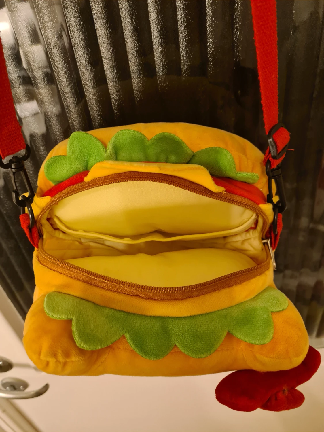 hello hamburgar kitty axelväska - 1