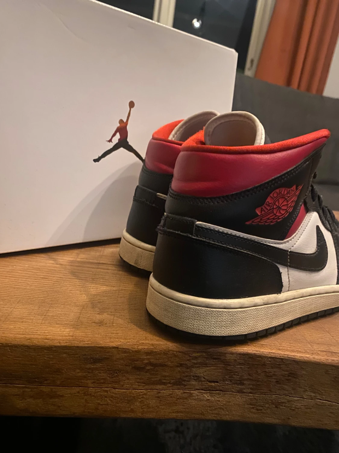 Air Jordan 1  - 1