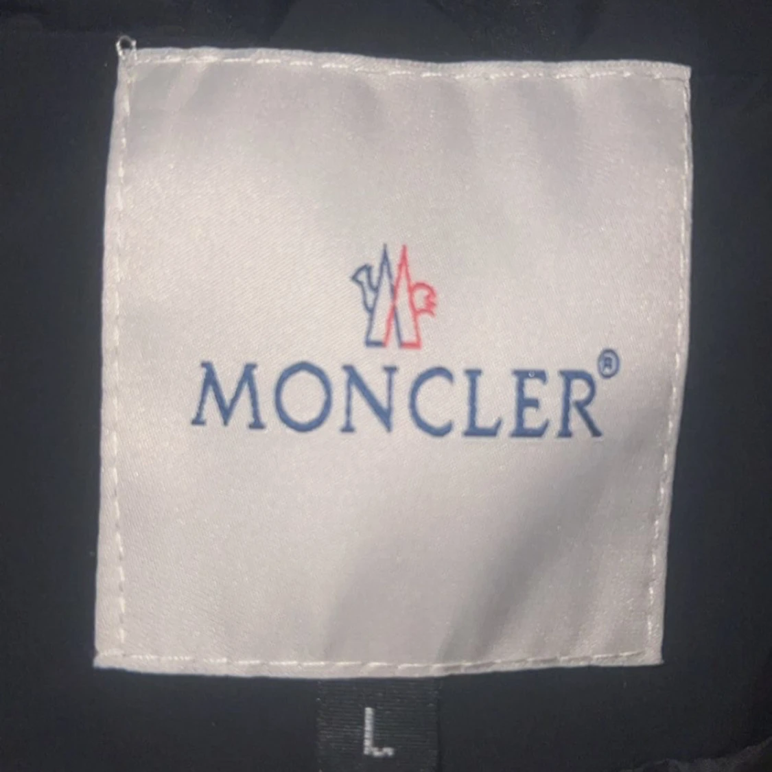 Svart dunjacka från Moncler - 4