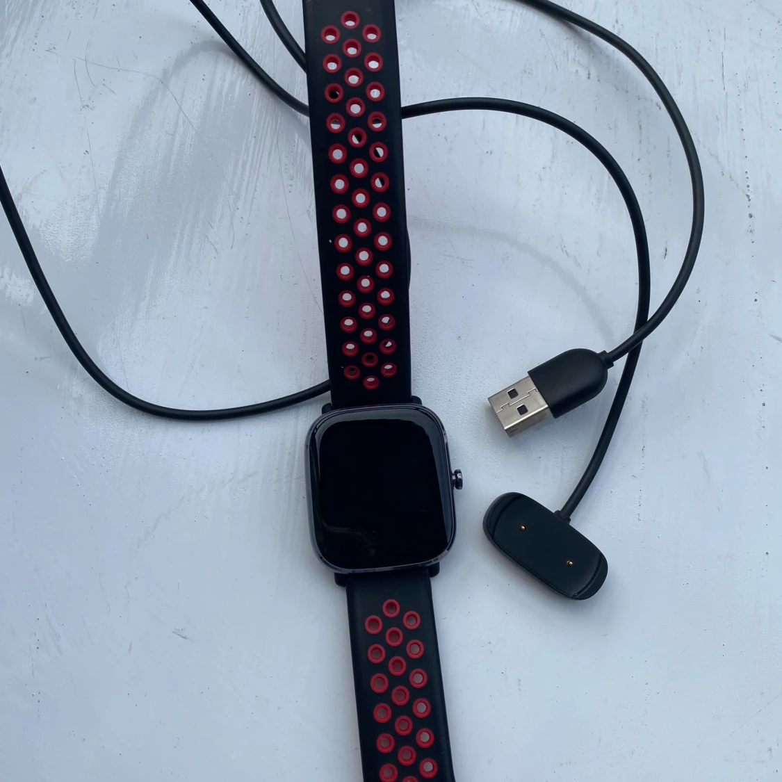 Smartklocka Amazfit - 1