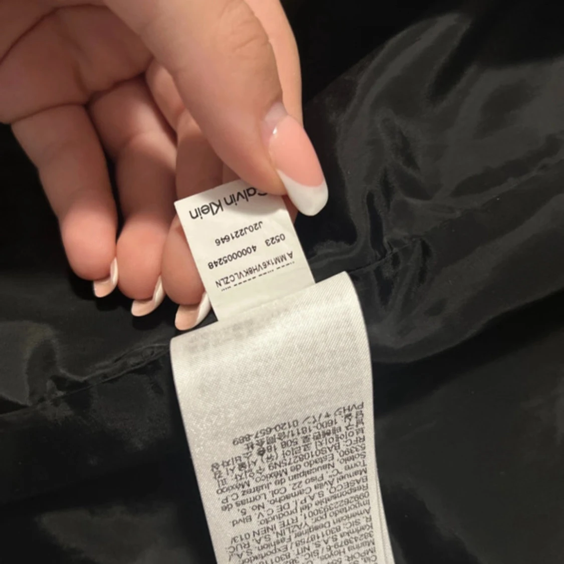 Svart pufferjacka från Calvin Klein - 4