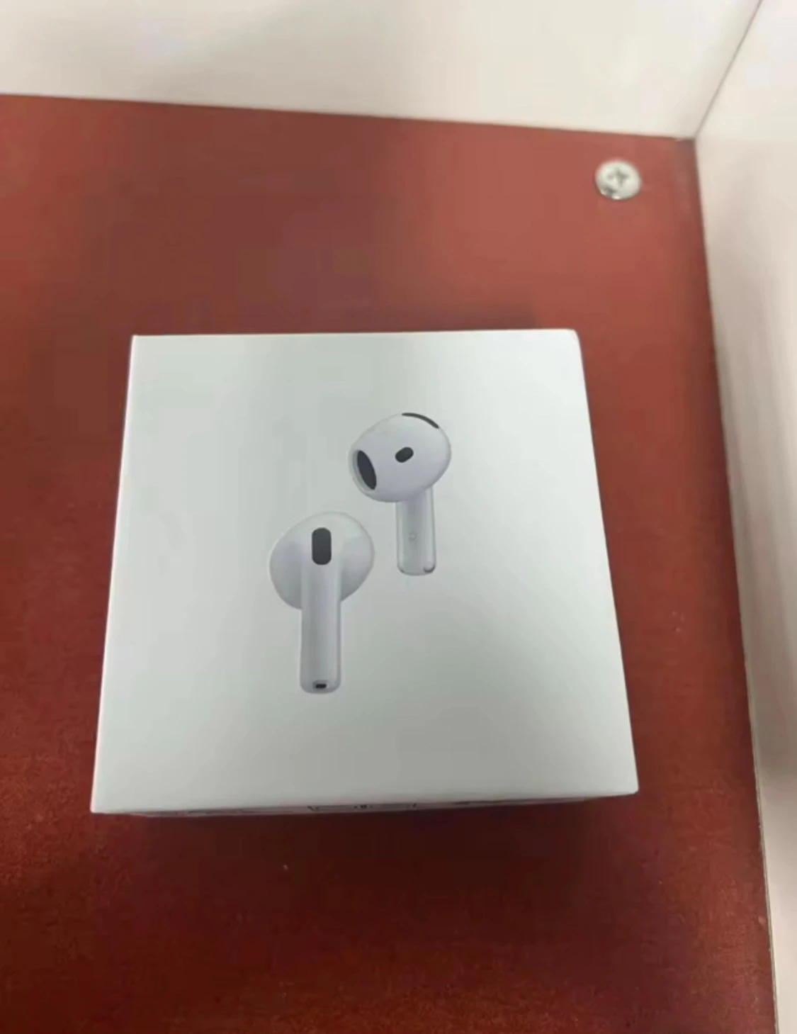 AirPods 4 - 1