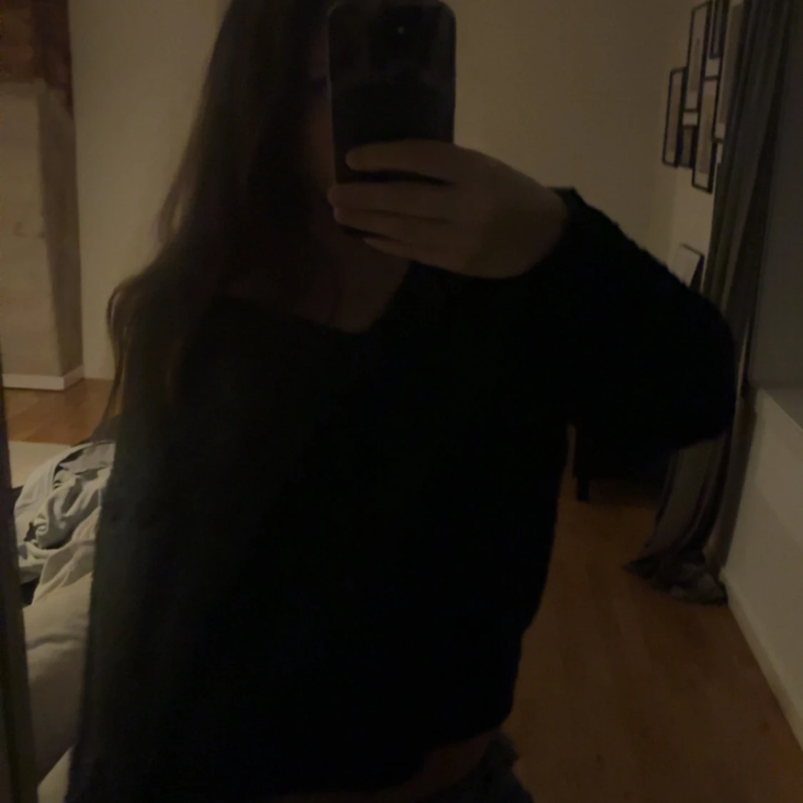 Svart fluffig stickad tröja - 1