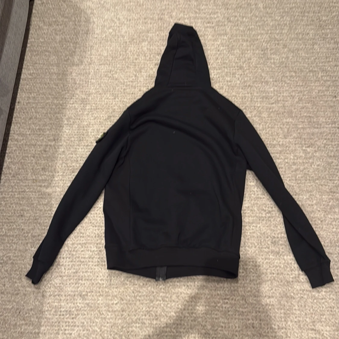 Svart hoodie från Stone Island L - 1