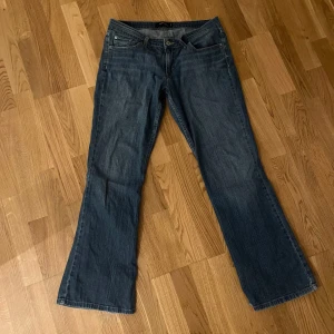 Levis lågmidjade jeans - Super snygga lågmidjade jeans! 