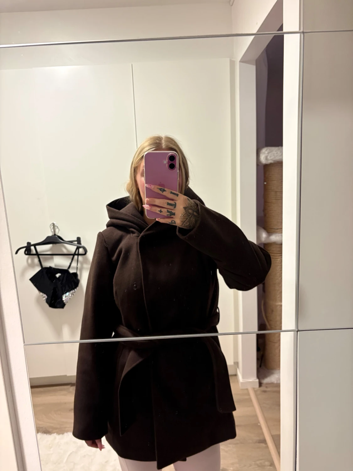 Mörk brun kappa  - 4