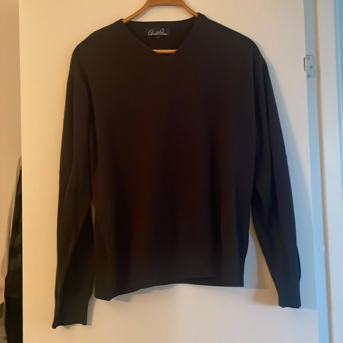 Svart v-ringad tröja Arnold Palmer XL