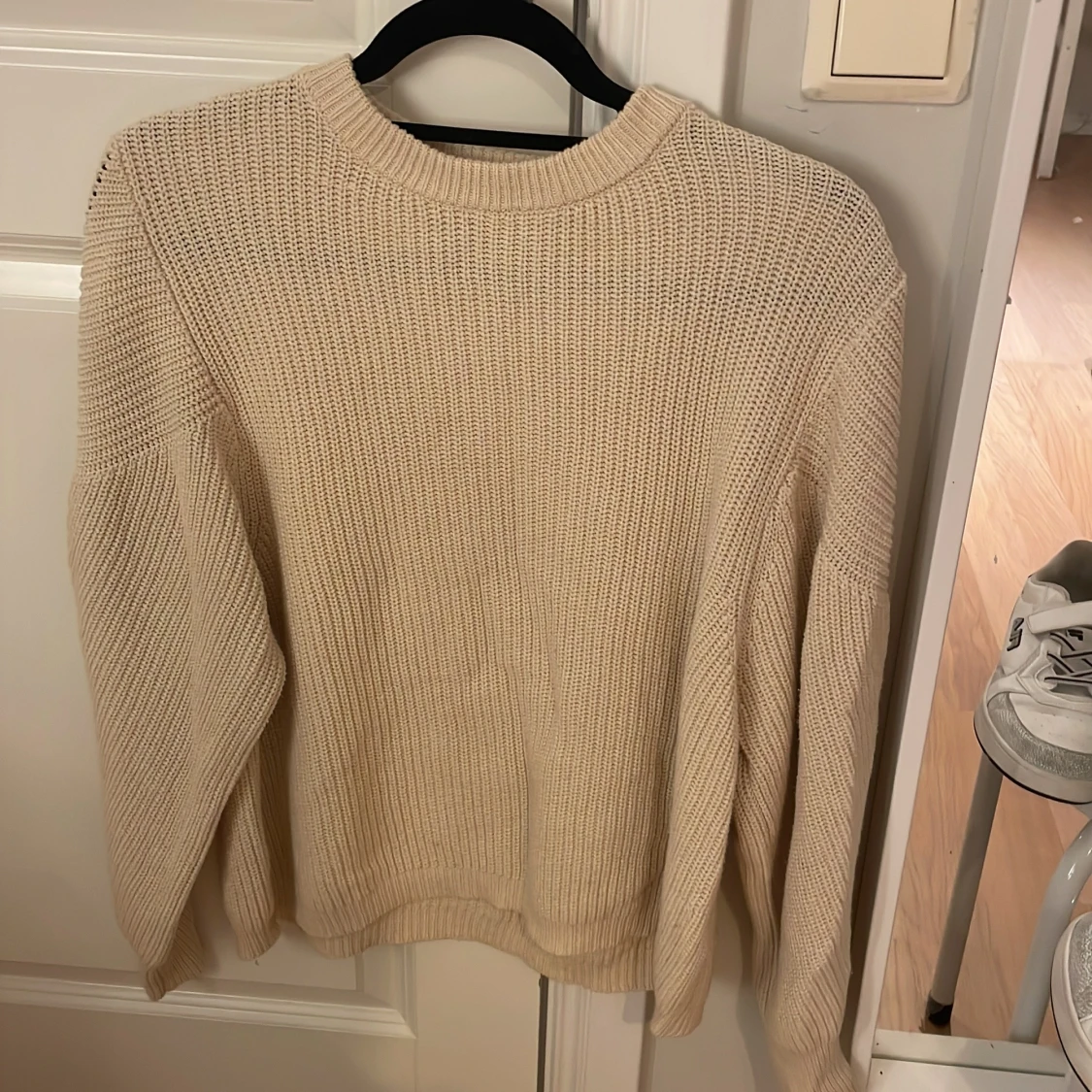 Beige stickad tröja Carin Wester XS