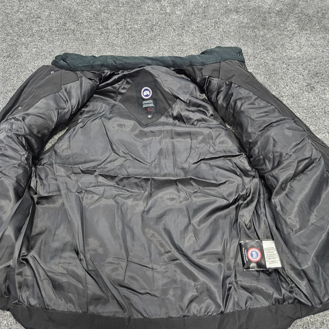 Svart dunväst från Canada Goose - 2