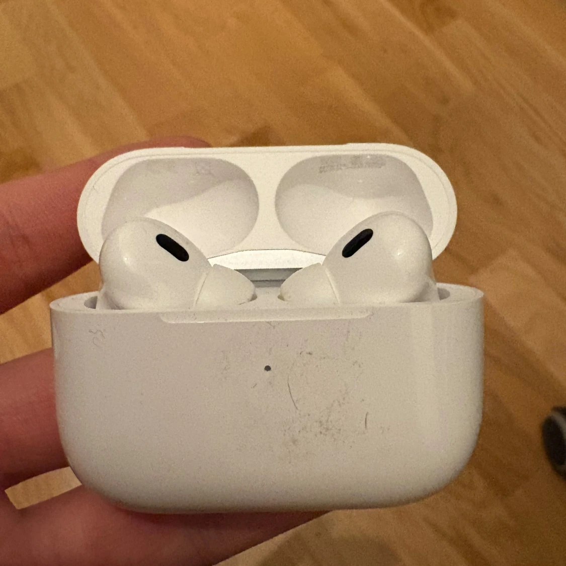 AirPods Pro 2 - 1
