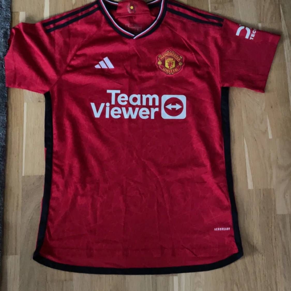 Manchester United matchtröja Adidas L