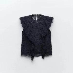 Zara blus  - Fin Zara Stockholmstilspets  blus i storlek s🥰🥰