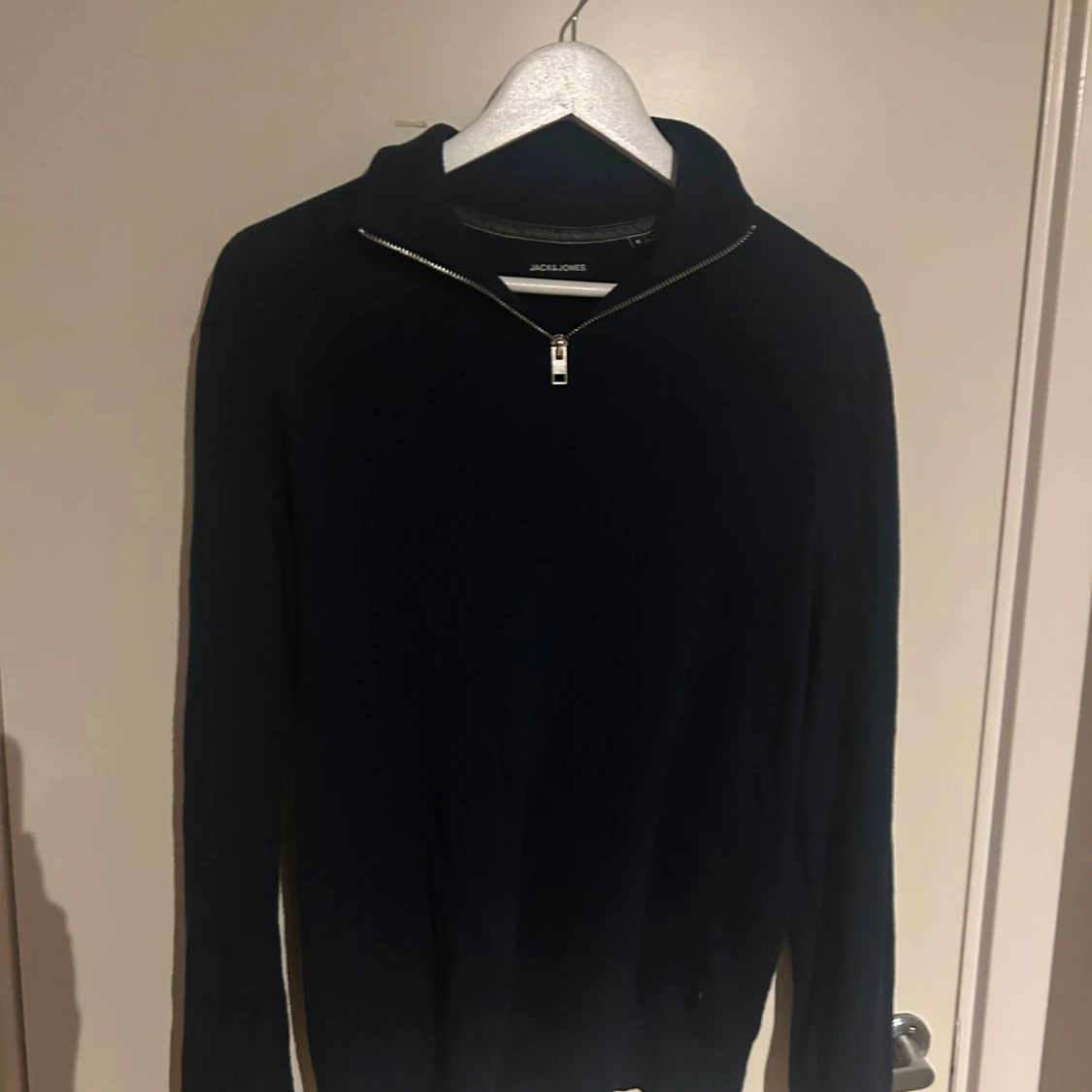 Mörkblå half zip tröja Jack & Jones