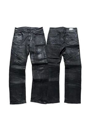 NVR Denim Pair 008 - NVR Denim — Pair [008]  1-of-1 denim. Handmade in Stockholm from reclaimed materials. No restocks. No repeats. Available on Vinted & Plick, or via Instagram DMs.  Fit: Slim, Flare Price: 1200kr/~120$  Measurements Waist (A): 40cm Thigh (B): 21cm Leg Opening (C): 16cm Inseam (D): 70cm Outseam (E): 97cm