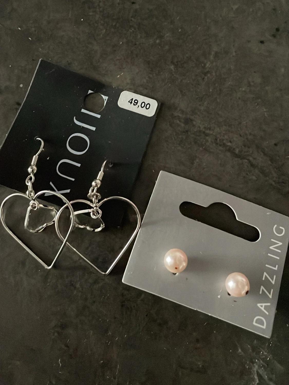 Nya örhängen för hål