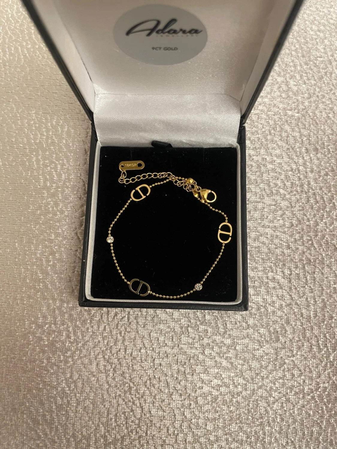 Guldpläterad armband