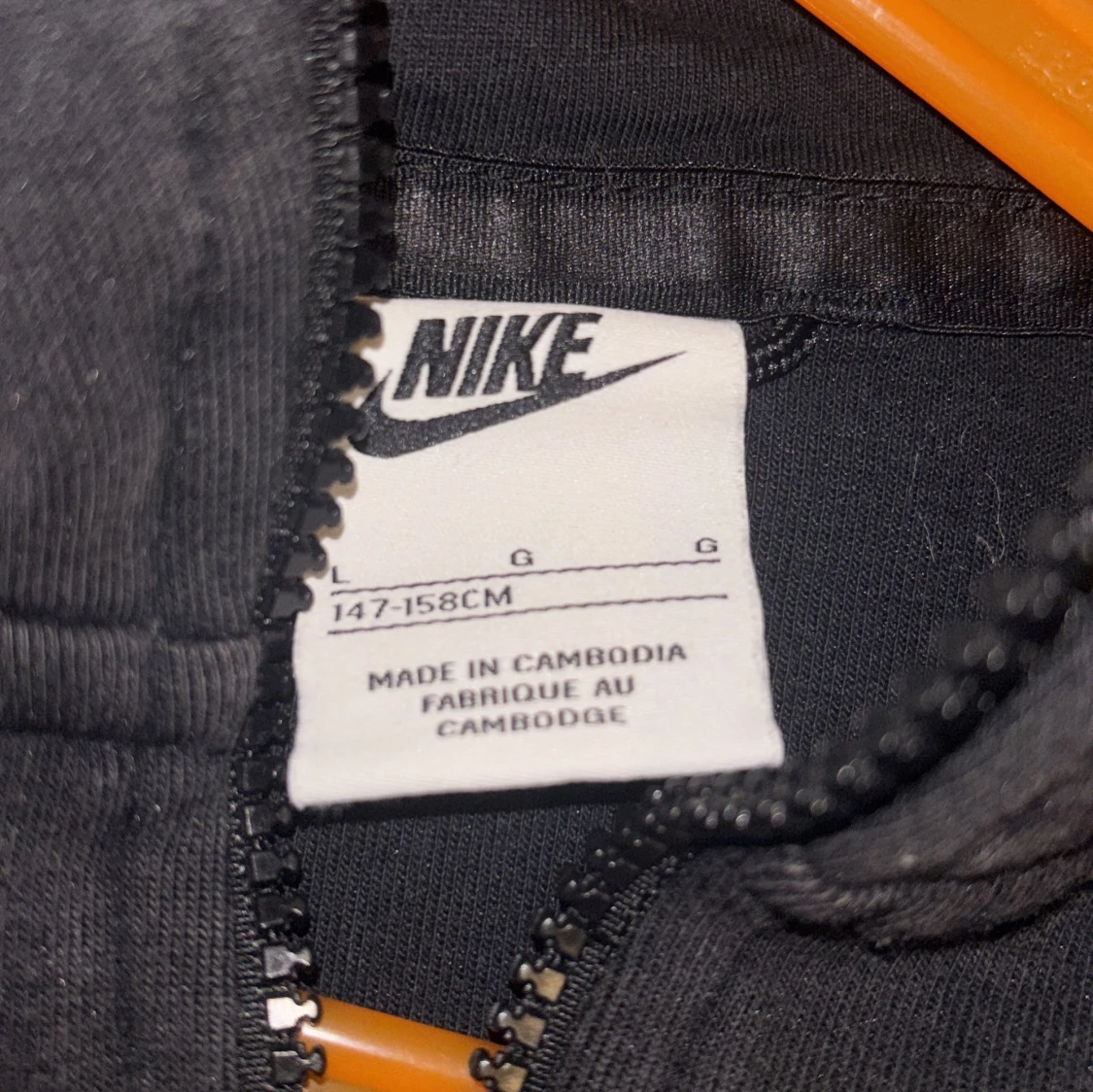 Svart hoodiejacka från Nike - 3