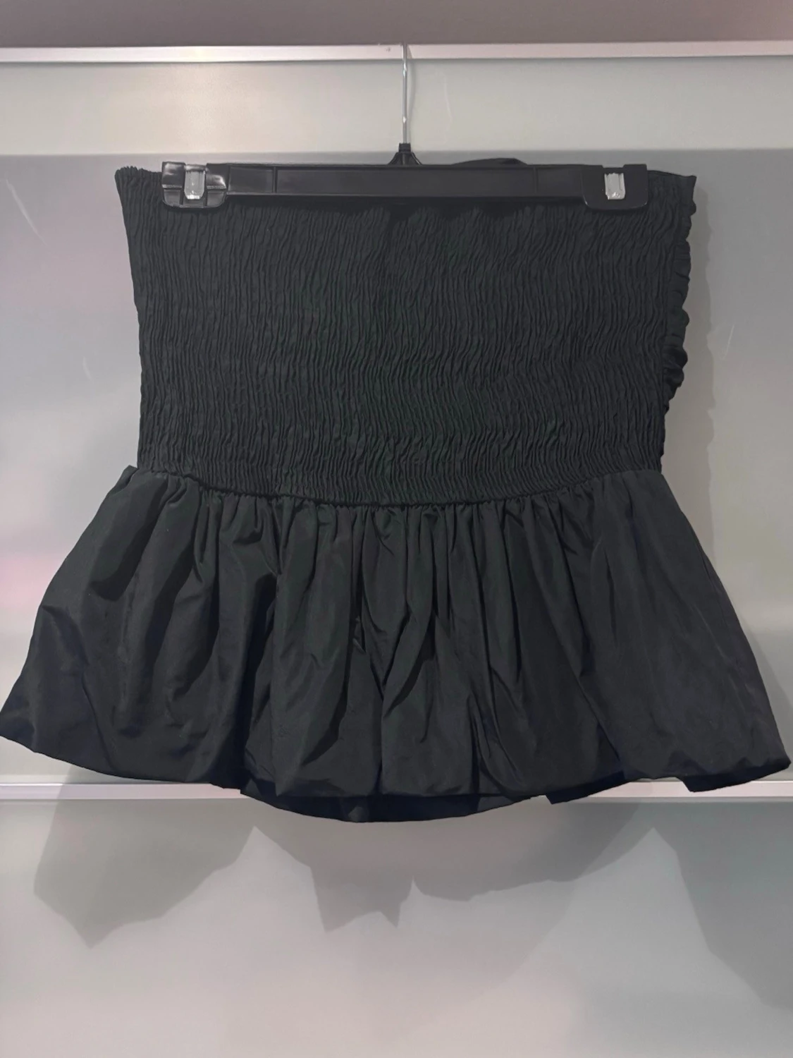 Svart bandeau tubtopp från ARKET - 2