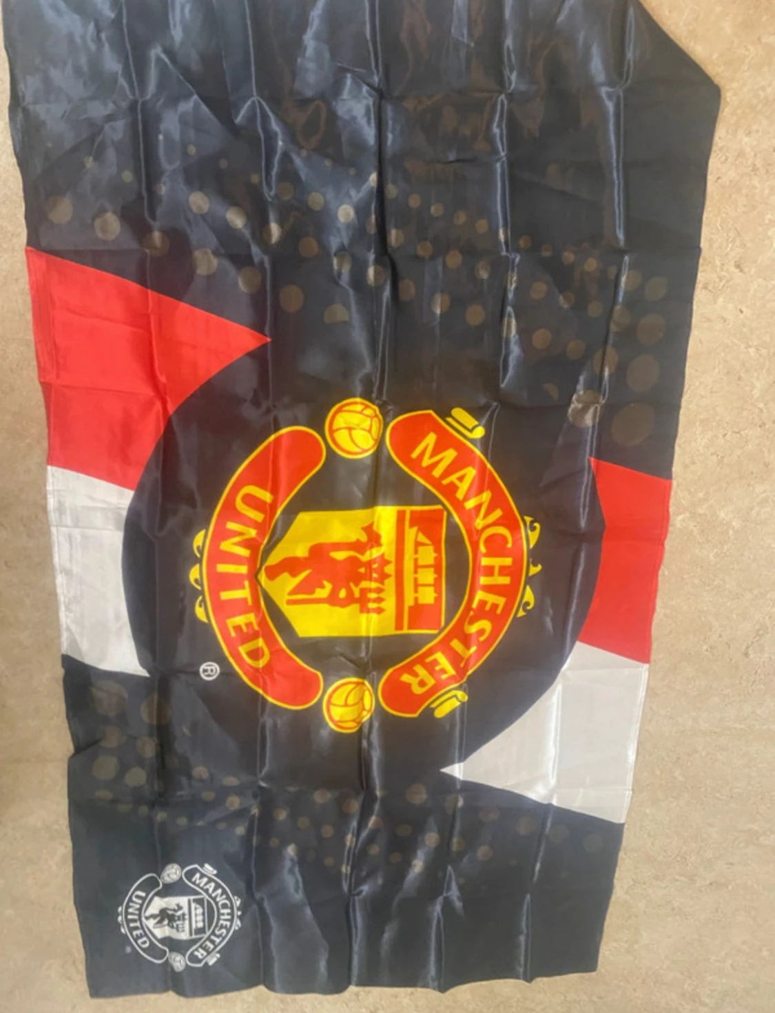 Manchester United halsduk i polyester - 1