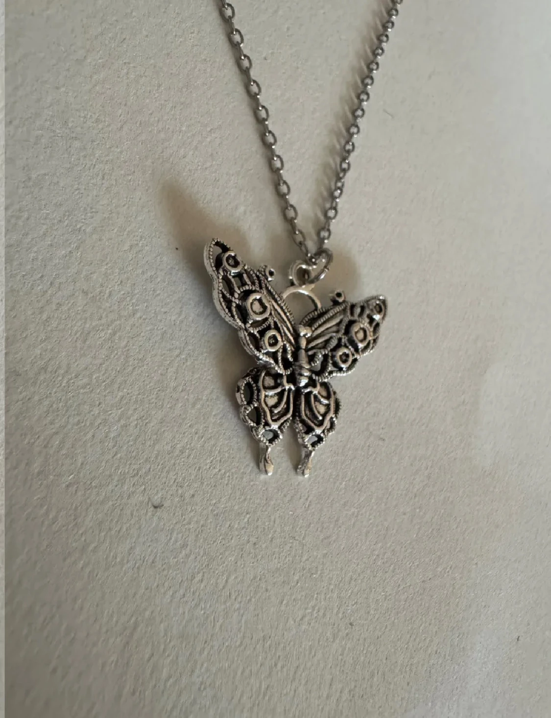 Silverhalsband fjäril - 1