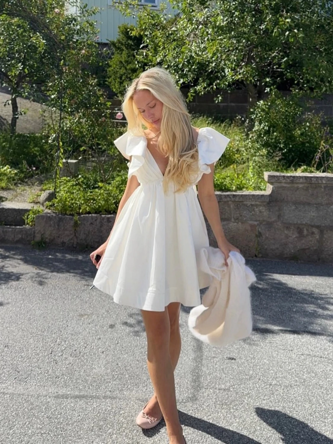 Vit kortklänning från Hello Molly