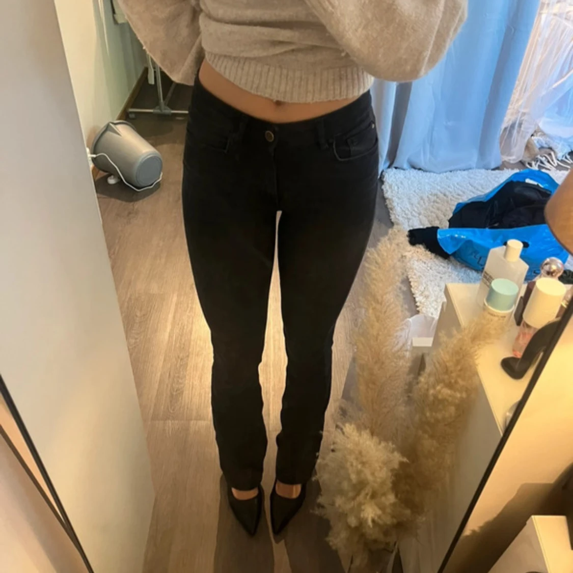 Svarta bootcut jeans från ONLY