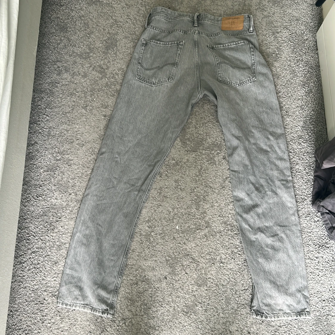 Grå Jack & Jones jeans straight fit - 1