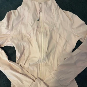 Ljusrosa define jacka - Ljusrosa define jacka🩷st 2