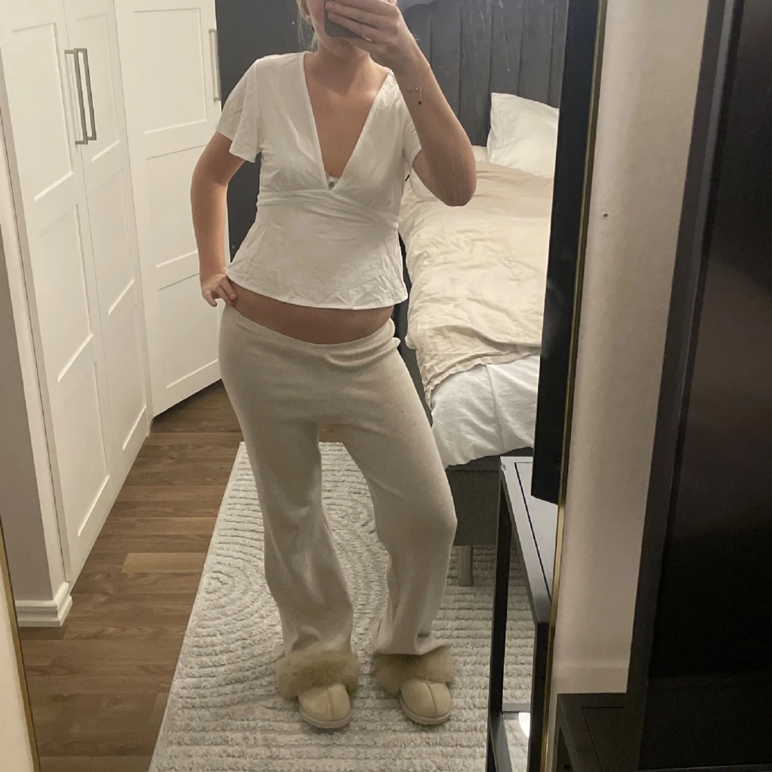 Vit omlottopp med knytband - 1