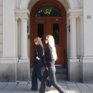 Jeans  - Slutsålda jeans från mango 💓💓💓 så fina !!! Passade ej mig tyvärr, helt nya med prislapp🤩